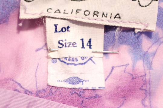 13 Tips for Identifying Vintage Clothing Labels & Tags 13 Tips for Identifying Vintage Clothing Labels & Tags