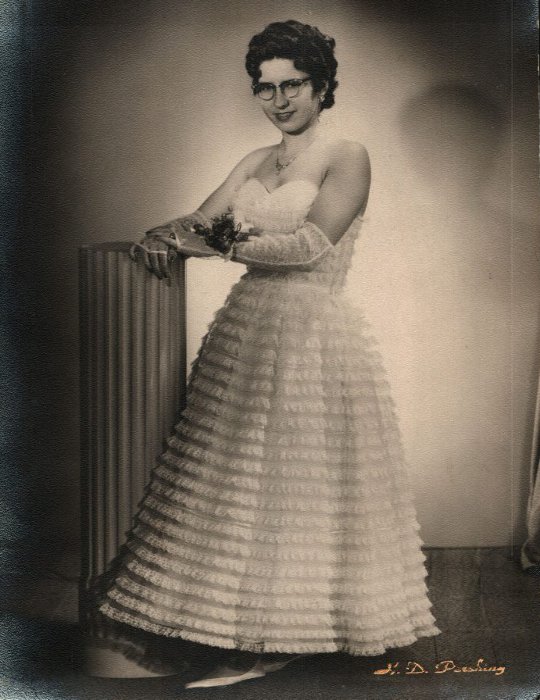 1950s Style for 21st Century Women 1950s Style for 21st Century Women