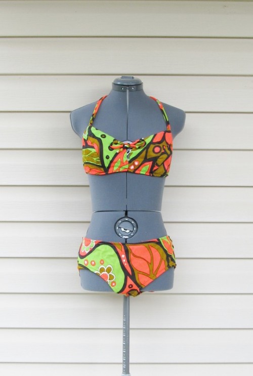 1960s-graphic-print-vintage-suit 1960s graphic print vintage swimsuit etsy