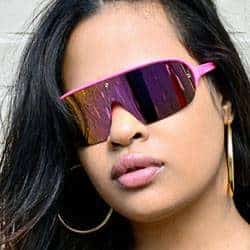 30 Vintage Looks To Bring Back This Summer From The '50s to '90s