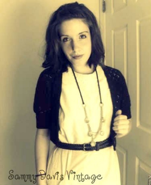 34 Tips to Thrift Store Shop Like a Pro! (Pass On to Newbies!) 34 Tips to Thrift Store Shop Like a Pro! (Pass On to Newbies!)