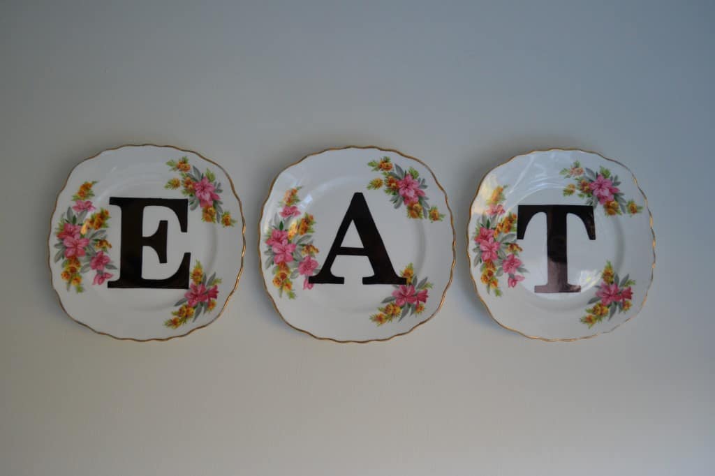 34 Tips to Thrift Store Shop Like a Pro! (Pass On to Newbies!) 34 Tips to Thrift Store Shop Like a Pro! (Pass On to Newbies!)