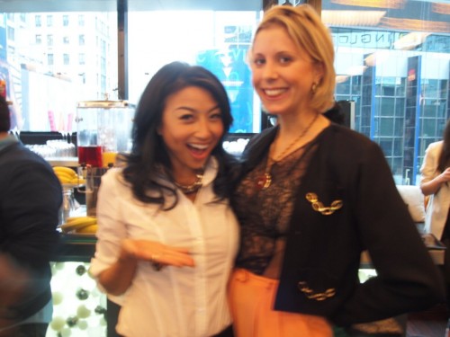 34 Tips to Thrift Store Shop Like a Pro! (Pass On to Newbies!) 34 Tips to Thrift Store Shop Like a Pro! (Pass On to Newbies!)