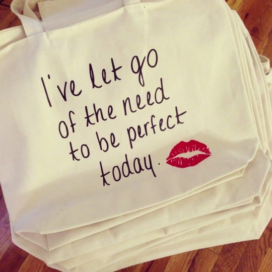 affirmation-tote-up-close