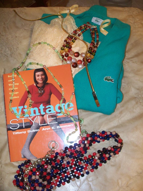 entire-prize-pack-vintage-fashion vintage fashion mutha love vintage