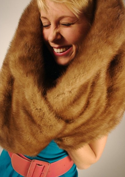 How to Identify Vintage Mink, Fox, Rabbit, Beaver & Raccoon Furs How to Identify Vintage Mink, Fox, Rabbit, Beaver & Raccoon Furs