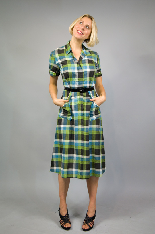 1940s Country Plaid Dress a 1940s country plaid dress with pockets