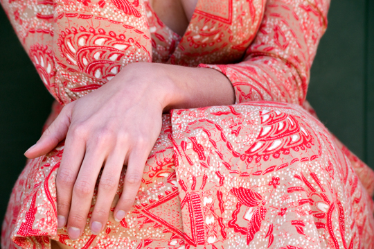 Marrakesh-Style-Diane-Von-Furstenberg-Wrap-Dress-CU Marrakesh-Style-Diane-Von-Furstenberg-Wrap-Dress-Hands