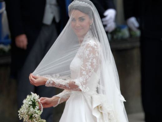 kate-middleton-wedding-dress kate middleton wedding dress