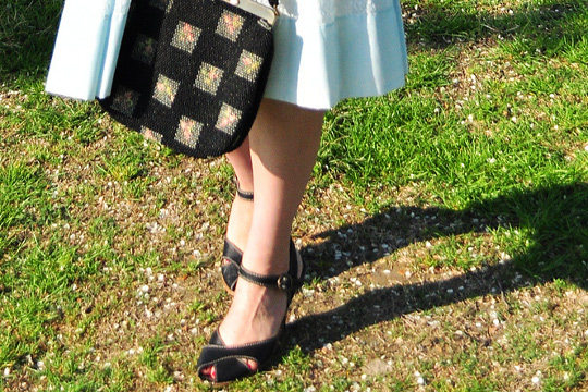 Black Shoes and Black Bag black shoes and black vintage bag