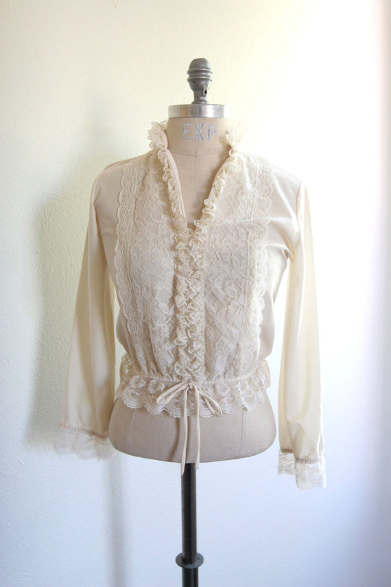 The Fur Debate: How to be Sustainable & Recycle Vintage Fur for Good Causes The Fur Debate: How to be Sustainable & Recycle Vintage Fur for Good Causes