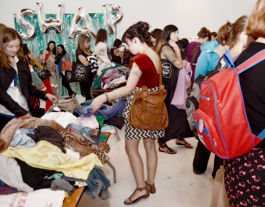 Vintage Tag History: Levi's, Banana Republic, Betsey Johnson, Abercrombie & Fitch and More Vintage Tag History: Levi's, Banana Republic, Betsey Johnson, Abercrombie & Fitch and More